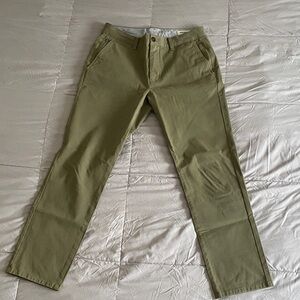 Bonobos Men's Kalamata Olive Chinos 2.0